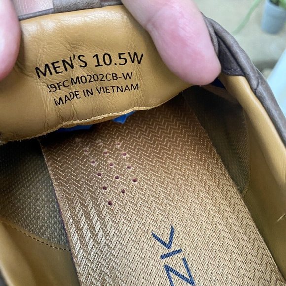 Kizik KZK Slip On Hands Free Shoes New York Coffee Brown Gum Soles Men's 10.5 W - Picture 4 of 8